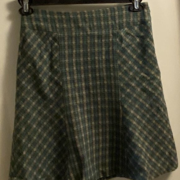 Ann Taylor Loft - Picture 2 of 7